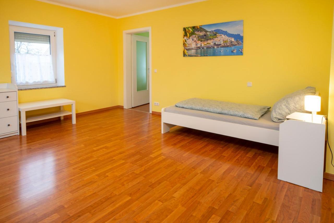 Monteur-/ Arbeiter-Apartment_ Wohnung 4 Меммінген Екстер'єр фото