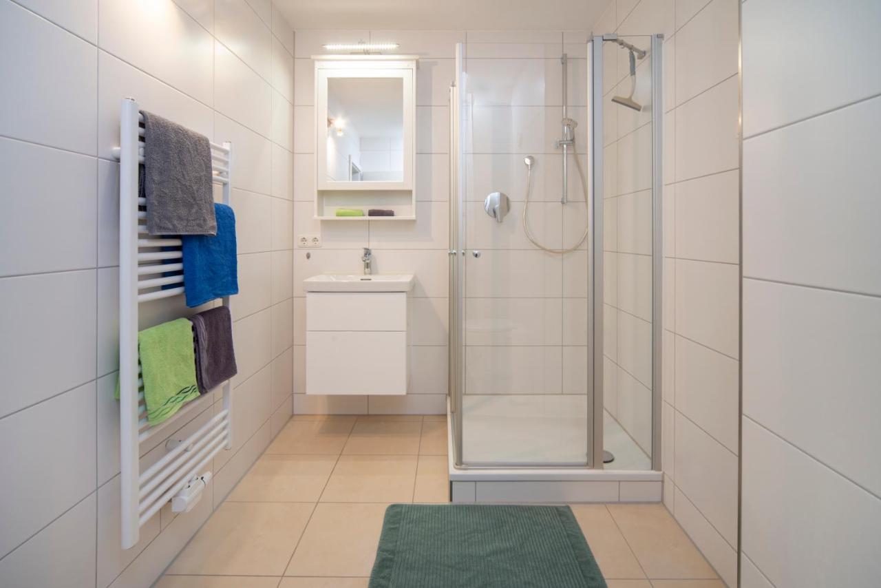 Monteur-/ Arbeiter-Apartment_ Wohnung 4 Меммінген Екстер'єр фото